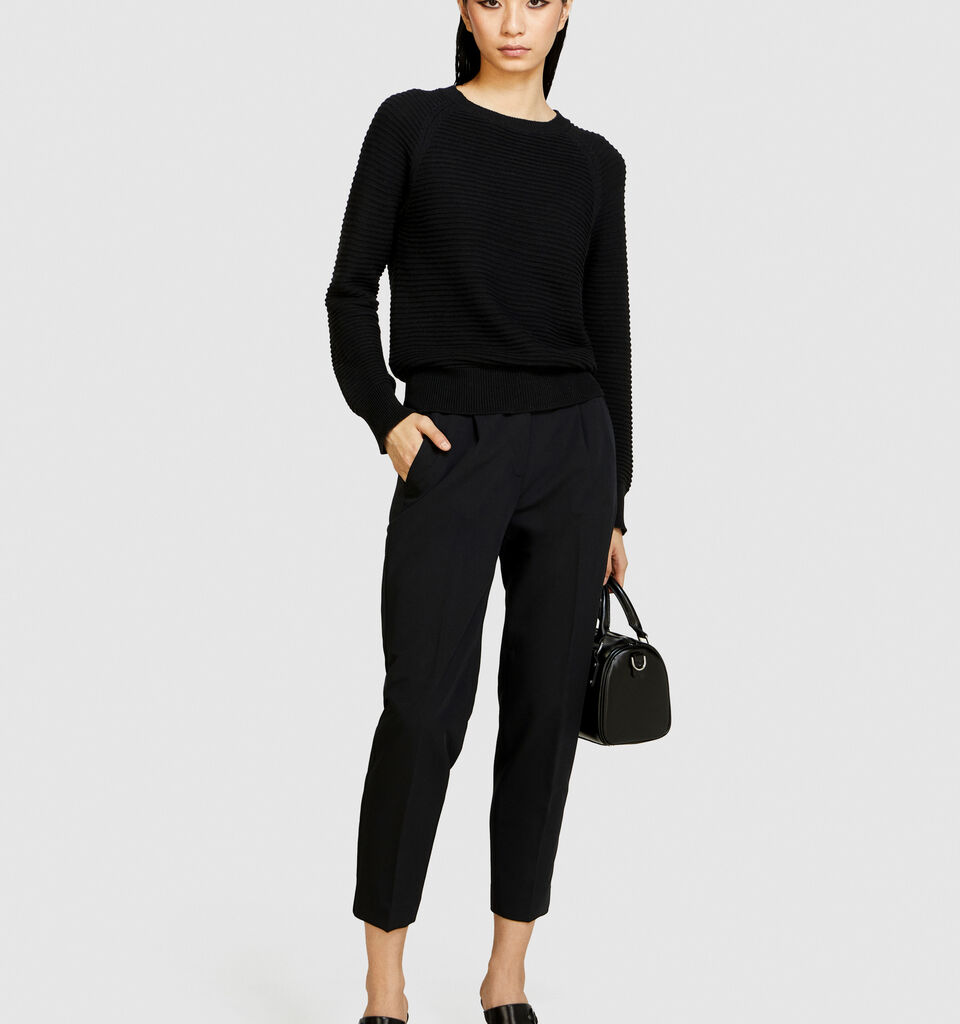 Solid colored sweater - women's crew neck sweaters - Black | Sisley image number 1